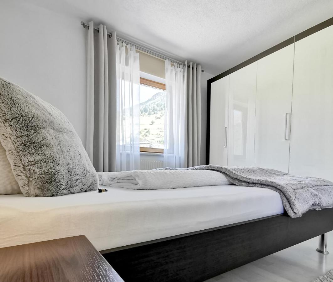 Das Alpenblick & Outdoor Lodge Nauders Exteriör bild