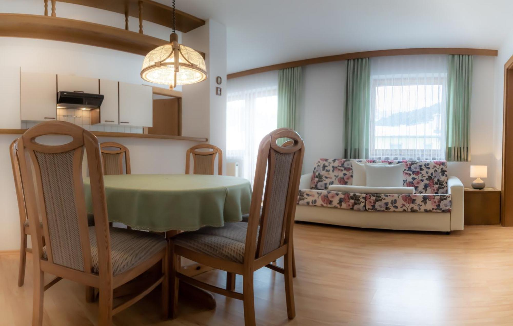 Das Alpenblick & Outdoor Lodge Nauders Exteriör bild