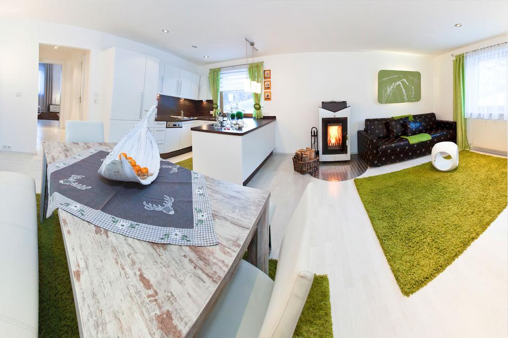 Das Alpenblick & Outdoor Lodge Nauders Rum bild